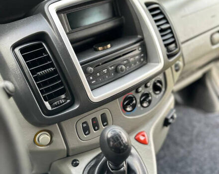 Опель Віваро 2014 у Рівному на Automoto.ua Сірий Опель Віваро, об'ємом двигуна 2 л та пробігом 270 тис. км за 16750 $, фото 24 на Automoto.ua