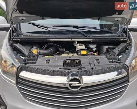 Серый Опель Виваро, объемом двигателя 1.6 л и пробегом 293 тыс. км за 14200 $, фото 65 на Automoto.ua