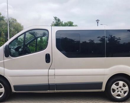 Серый Опель Виваро, объемом двигателя 2 л и пробегом 223 тыс. км за 8600 $, фото 4 на Automoto.ua