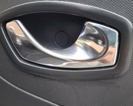 Серый Опель Виваро, объемом двигателя 1.6 л и пробегом 293 тыс. км за 14200 $, фото 44 на Automoto.ua