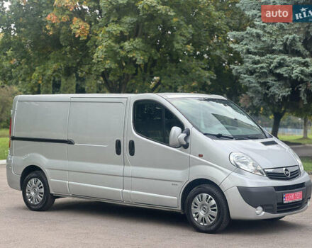 Опель Віваро 2014 у Рівному на Automoto.ua Сірий Опель Віваро, об'ємом двигуна 2 л та пробігом 187 тис. км за 13500 $, фото 10 на Automoto.ua