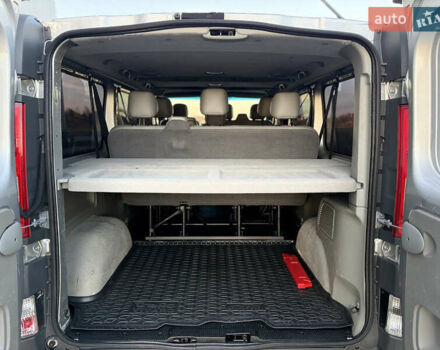 Сірий Опель Віваро, об'ємом двигуна 2 л та пробігом 263 тис. км за 16500 $, фото 25 на Automoto.ua