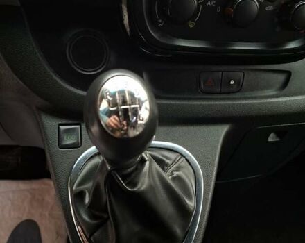 Серый Опель Виваро, объемом двигателя 1.6 л и пробегом 293 тыс. км за 14200 $, фото 22 на Automoto.ua