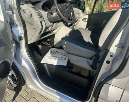 Серый Опель Виваро, объемом двигателя 2 л и пробегом 273 тыс. км за 14800 $, фото 17 на Automoto.ua