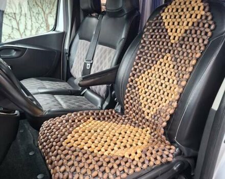 Серый Опель Виваро, объемом двигателя 1.6 л и пробегом 293 тыс. км за 14200 $, фото 29 на Automoto.ua