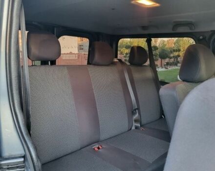 Сірий Опель Віваро, об'ємом двигуна 2 л та пробігом 250 тис. км за 9200 $, фото 14 на Automoto.ua