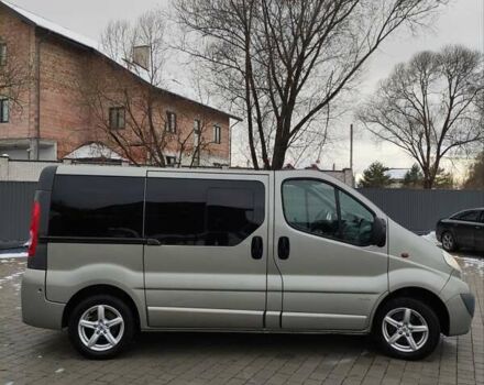 Сірий Опель Віваро, об'ємом двигуна 2 л та пробігом 222 тис. км за 14999 $, фото 19 на Automoto.ua