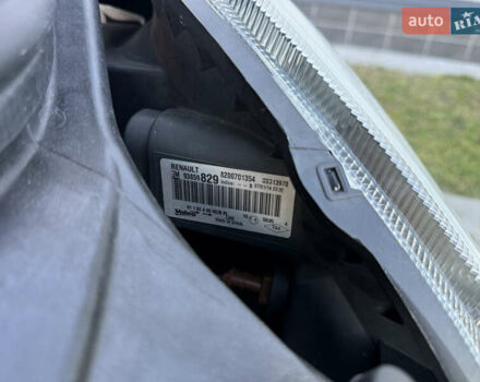 Серый Опель Виваро, объемом двигателя 2 л и пробегом 270 тыс. км за 16750 $, фото 29 на Automoto.ua