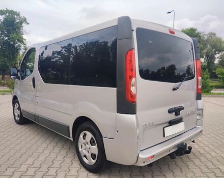 Серый Опель Виваро, объемом двигателя 2 л и пробегом 223 тыс. км за 8600 $, фото 5 на Automoto.ua