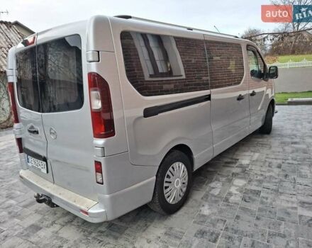 Серый Опель Виваро, объемом двигателя 1.6 л и пробегом 293 тыс. км за 14200 $, фото 5 на Automoto.ua