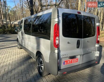 Серый Опель Виваро, объемом двигателя 2 л и пробегом 273 тыс. км за 14800 $, фото 7 на Automoto.ua
