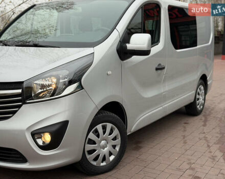 Сірий Опель Віваро, об'ємом двигуна 1.6 л та пробігом 190 тис. км за 15300 $, фото 54 на Automoto.ua
