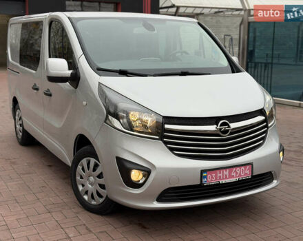 Сірий Опель Віваро, об'ємом двигуна 1.6 л та пробігом 190 тис. км за 15300 $, фото 51 на Automoto.ua