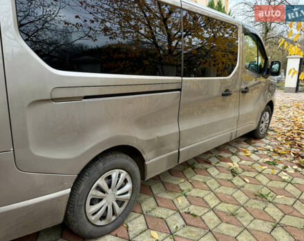 Серый Опель Виваро, объемом двигателя 1.6 л и пробегом 163 тыс. км за 15200 $, фото 14 на Automoto.ua