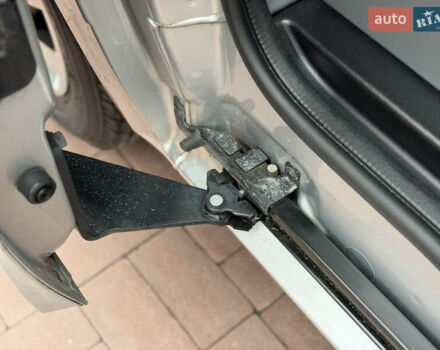 Сірий Опель Віваро, об'ємом двигуна 1.6 л та пробігом 190 тис. км за 15300 $, фото 40 на Automoto.ua