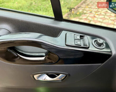 Серый Опель Виваро, объемом двигателя 1.6 л и пробегом 163 тыс. км за 15200 $, фото 8 на Automoto.ua