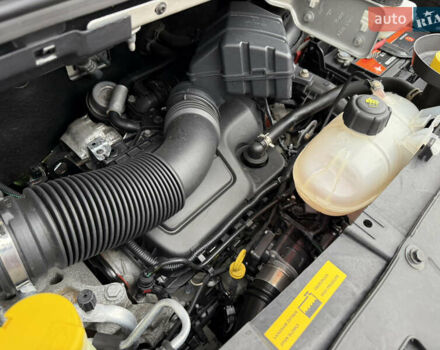 Сірий Опель Віваро, об'ємом двигуна 1.6 л та пробігом 190 тис. км за 15300 $, фото 66 на Automoto.ua