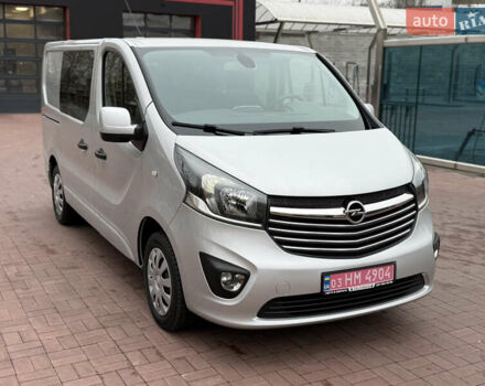 Сірий Опель Віваро, об'ємом двигуна 1.6 л та пробігом 190 тис. км за 15300 $, фото 7 на Automoto.ua