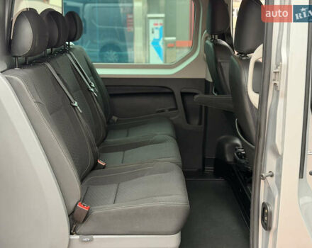 Сірий Опель Віваро, об'ємом двигуна 1.6 л та пробігом 190 тис. км за 15300 $, фото 24 на Automoto.ua