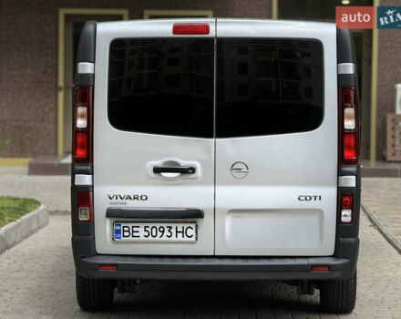 Серый Опель Виваро, объемом двигателя 1.6 л и пробегом 180 тыс. км за 13900 $, фото 12 на Automoto.ua