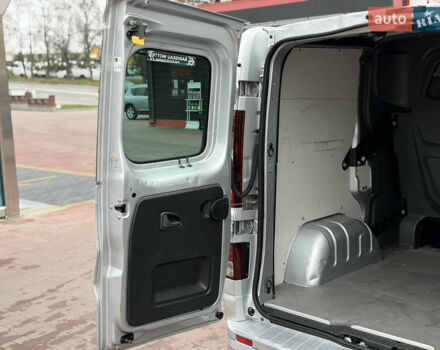 Сірий Опель Віваро, об'ємом двигуна 1.6 л та пробігом 190 тис. км за 15300 $, фото 32 на Automoto.ua