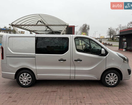 Сірий Опель Віваро, об'ємом двигуна 1.6 л та пробігом 190 тис. км за 15300 $, фото 10 на Automoto.ua