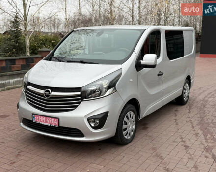 Сірий Опель Віваро, об'ємом двигуна 1.6 л та пробігом 190 тис. км за 15300 $, фото 6 на Automoto.ua