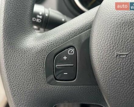 Серый Опель Виваро, объемом двигателя 1.6 л и пробегом 89 тыс. км за 12400 $, фото 2 на Automoto.ua