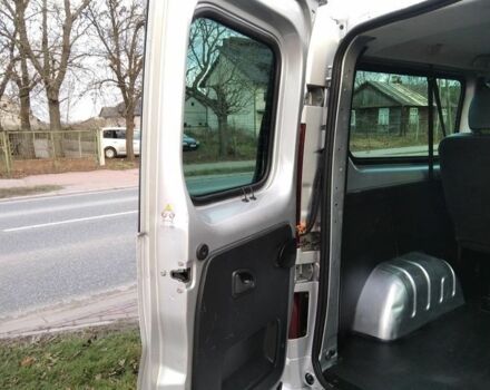 Сірий Опель Віваро, об'ємом двигуна 1.6 л та пробігом 227 тис. км за 10000 $, фото 14 на Automoto.ua