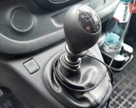 Серый Опель Виваро, объемом двигателя 1.6 л и пробегом 310 тыс. км за 15900 $, фото 29 на Automoto.ua