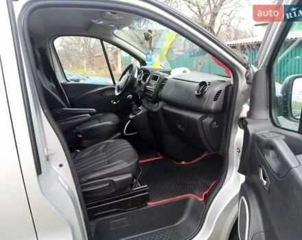 Серый Опель Виваро, объемом двигателя 1.6 л и пробегом 259 тыс. км за 17800 $, фото 10 на Automoto.ua