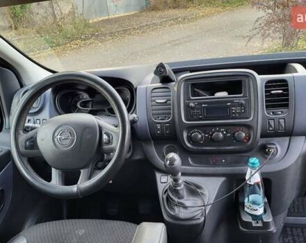 Серый Опель Виваро, объемом двигателя 1.6 л и пробегом 310 тыс. км за 15900 $, фото 20 на Automoto.ua