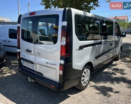 Серый Опель Виваро, объемом двигателя 1.6 л и пробегом 190 тыс. км за 20500 $, фото 7 на Automoto.ua