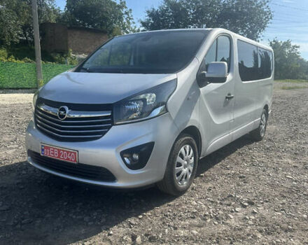 Сірий Опель Віваро, об'ємом двигуна 1.6 л та пробігом 141 тис. км за 21000 $, фото 45 на Automoto.ua