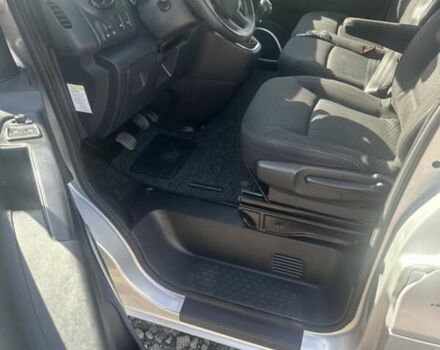 Серый Опель Виваро, объемом двигателя 1.6 л и пробегом 141 тыс. км за 17600 $, фото 13 на Automoto.ua