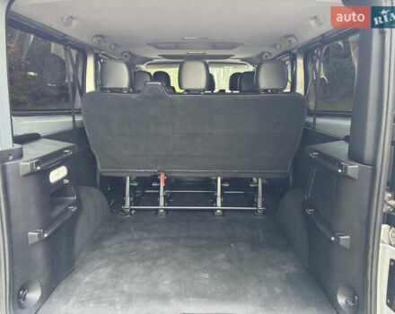 Серый Опель Виваро, объемом двигателя 1.6 л и пробегом 235 тыс. км за 15500 $, фото 22 на Automoto.ua