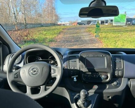 Серый Опель Виваро, объемом двигателя 1.6 л и пробегом 200 тыс. км за 9700 $, фото 7 на Automoto.ua