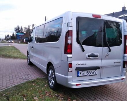 Сірий Опель Віваро, об'ємом двигуна 1.6 л та пробігом 227 тис. км за 10000 $, фото 7 на Automoto.ua