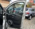 Серый Опель Виваро, объемом двигателя 1.6 л и пробегом 125 тыс. км за 16699 $, фото 16 на Automoto.ua