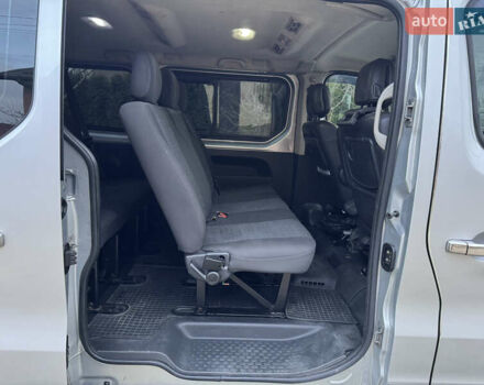 Серый Опель Виваро, объемом двигателя 1.6 л и пробегом 238 тыс. км за 17000 $, фото 12 на Automoto.ua