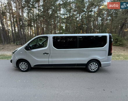 Серый Опель Виваро, объемом двигателя 1.6 л и пробегом 287 тыс. км за 17800 $, фото 55 на Automoto.ua