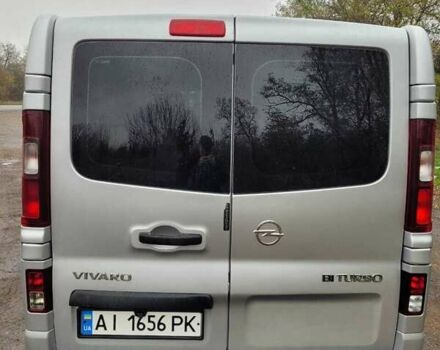 Сірий Опель Віваро, об'ємом двигуна 1.6 л та пробігом 220 тис. км за 18500 $, фото 1 на Automoto.ua