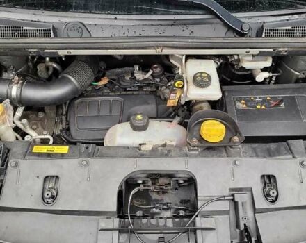 Сірий Опель Віваро, об'ємом двигуна 1.6 л та пробігом 220 тис. км за 18500 $, фото 8 на Automoto.ua