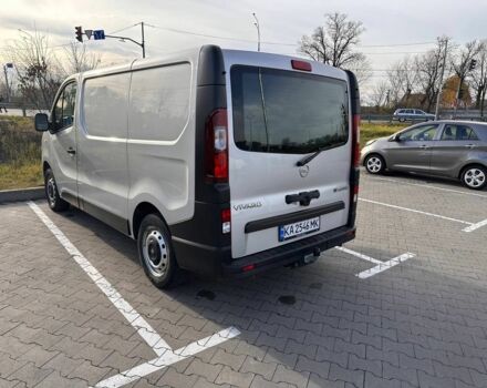 Серый Опель Виваро, объемом двигателя 1.6 л и пробегом 103 тыс. км за 17000 $, фото 4 на Automoto.ua