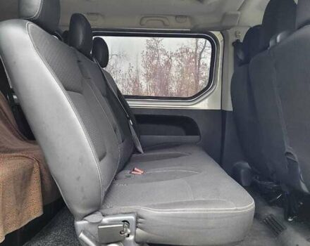 Сірий Опель Віваро, об'ємом двигуна 1.6 л та пробігом 220 тис. км за 18500 $, фото 6 на Automoto.ua