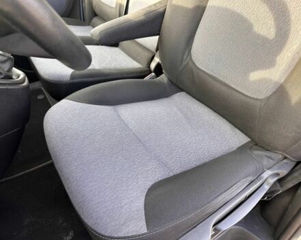 Серый Опель Виваро, объемом двигателя 1.6 л и пробегом 103 тыс. км за 17000 $, фото 14 на Automoto.ua