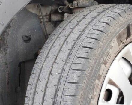 Сірий Опель Віваро, об'ємом двигуна 1.6 л та пробігом 249 тис. км за 5467 $, фото 11 на Automoto.ua