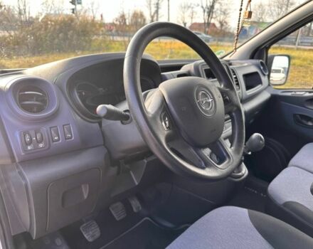 Серый Опель Виваро, объемом двигателя 1.6 л и пробегом 103 тыс. км за 17000 $, фото 9 на Automoto.ua