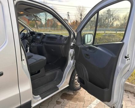 Серый Опель Виваро, объемом двигателя 1.6 л и пробегом 103 тыс. км за 17000 $, фото 11 на Automoto.ua