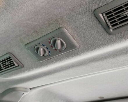 Сірий Опель Віваро, об'ємом двигуна 1.6 л та пробігом 249 тис. км за 5467 $, фото 12 на Automoto.ua